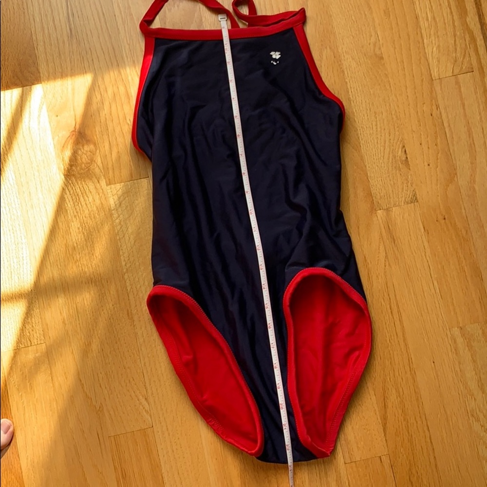 TYR racerback - Picture 5 of 8